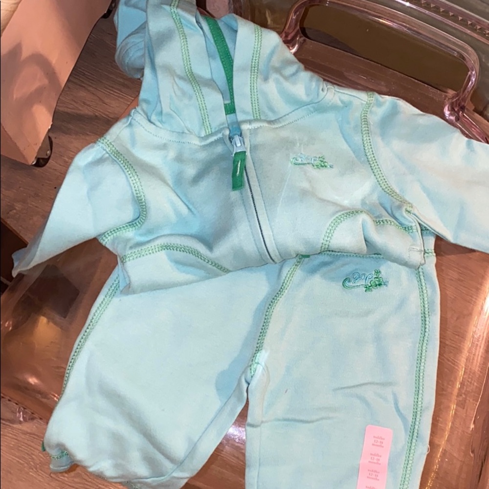 Baby Gap Sweatsuit